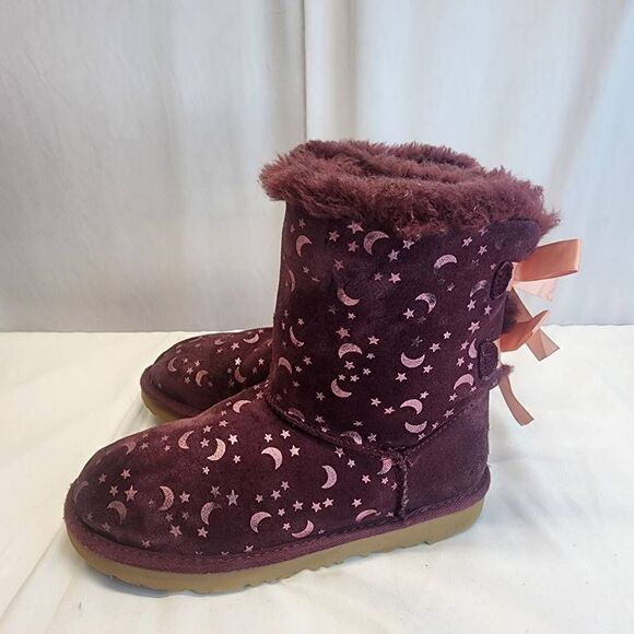 UGG Junior Bailey Bow Moon And Stars Boots Wild Grape Size 4 - Picture 7 of 13